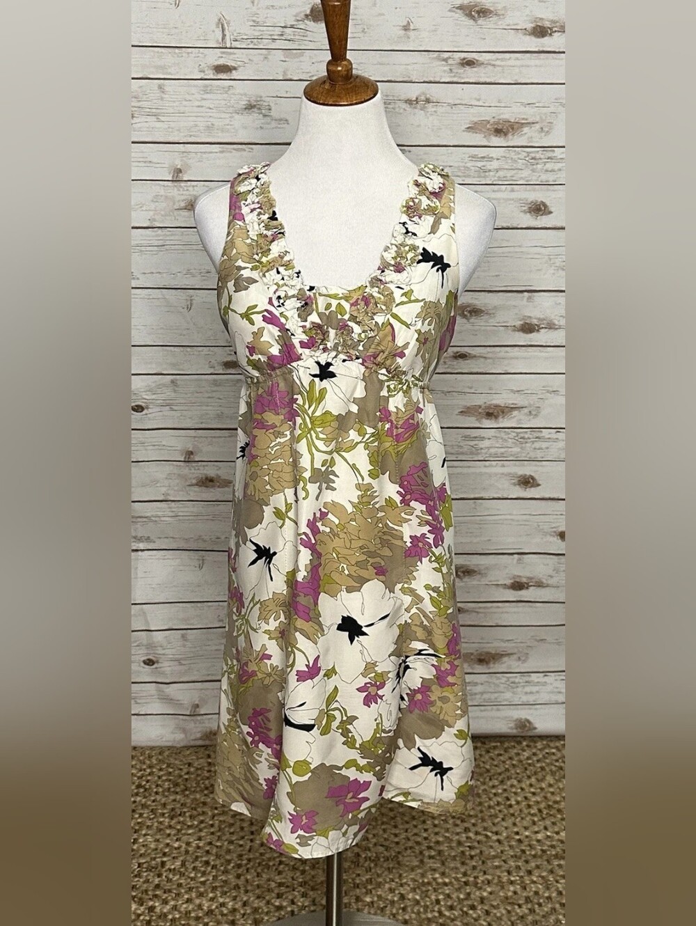 Floral Sleeveless A-Line Dress in Cream and Pink